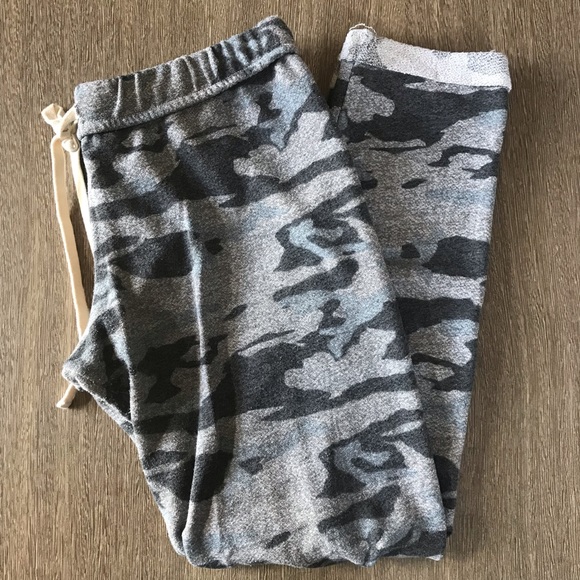 MONROW Camouflage Gray Drawstring Sweatpants Sz M - Picture 1 of 5